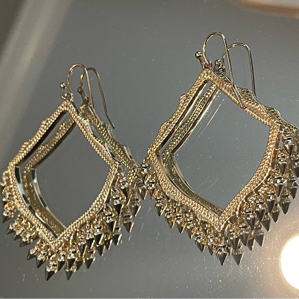 Kendra Scott Lacy Fringe Earrings Gold-Worn once! Like New! $25